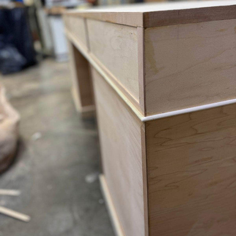 Desks Executive Campaign Desk - Lacquered The Resplendent Crow