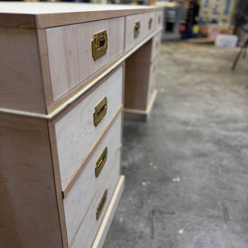 Desks Executive Campaign Desk - Lacquered The Resplendent Crow