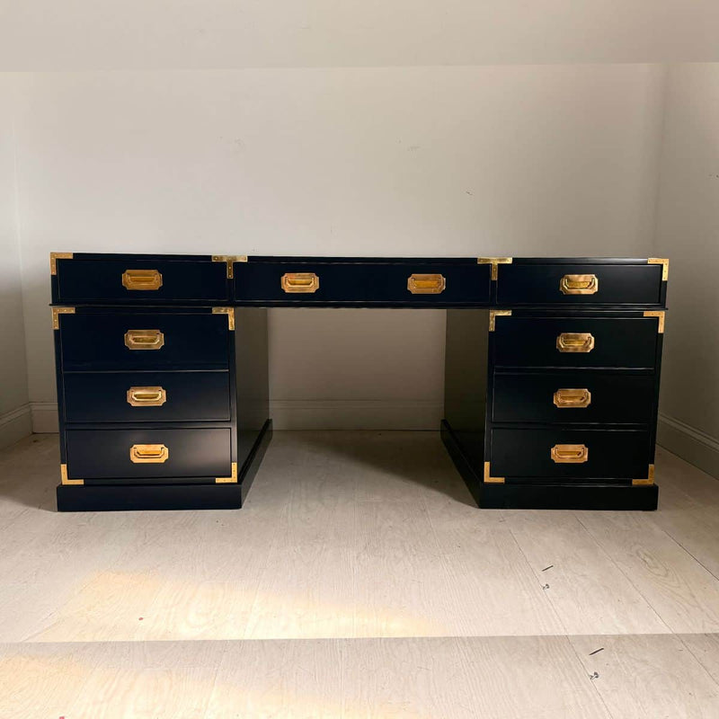 Desks Executive Campaign Desk - Lacquered The Resplendent Crow