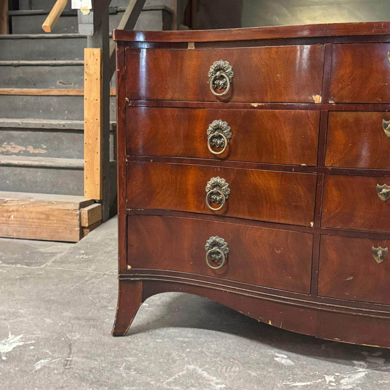 Dressers Traditional Mahogany Concave Dresser - Lacquered The Resplendent Crow