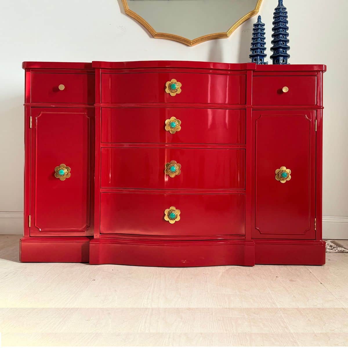 Elegant Buffet in Lipstick Red - The Resplendent Crow