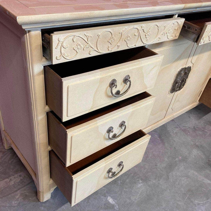 Sideboard Henredon Chinoiserie Credenza - Lacquered The Resplendent Crow