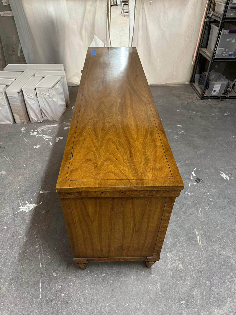 Sideboard Traditional Credenza - Lacquered The Resplendent Crow