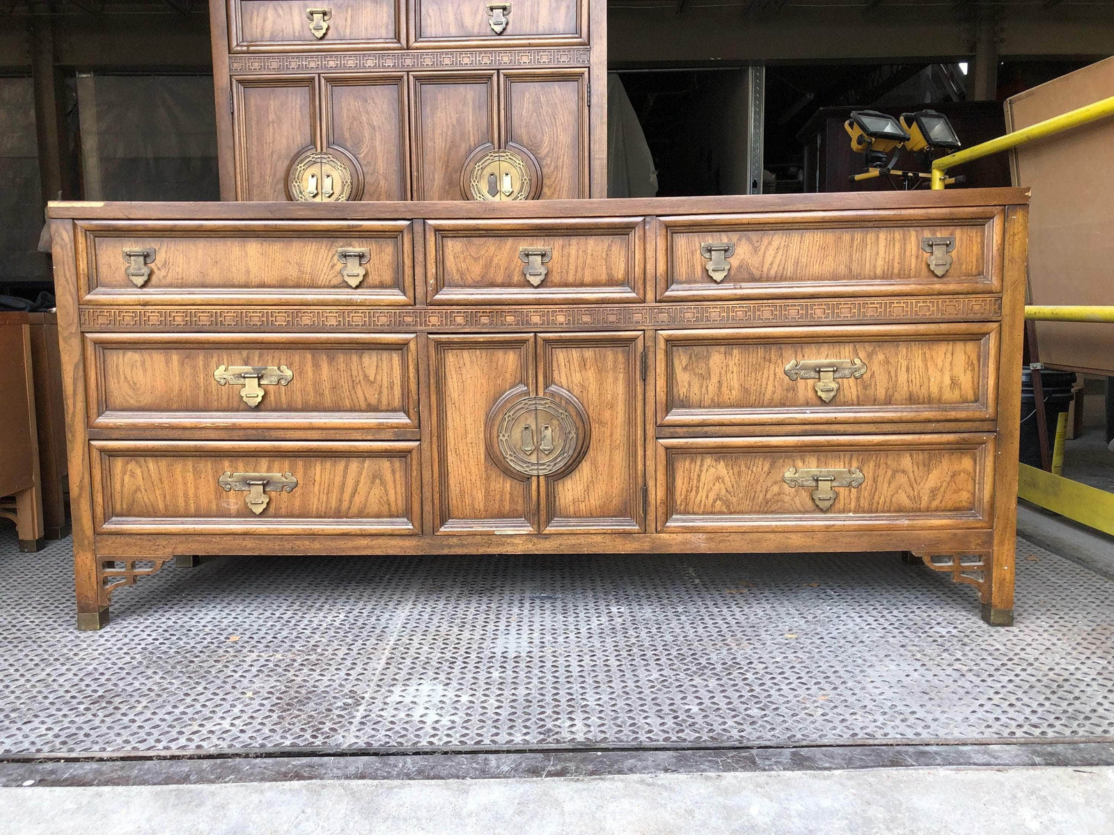 Vintage Dixie Shangrila Dresser - Lacquered Vintage Dixie Shangrila Dresser - Lacquered